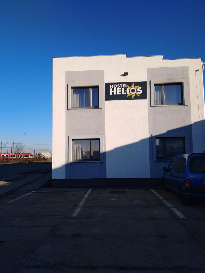 Hostel Helios Września Extérieur photo